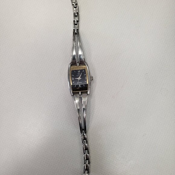 Timeless Vintage Ancre Two-Tone Watch - Classic Elegance!" - Picture 3 of 7